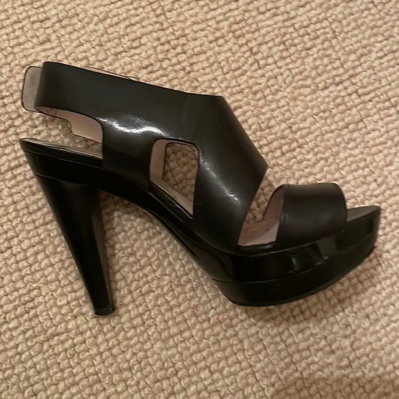 Michael Kors women’s size 5 black platform strappy heels - Picture 3 of 7